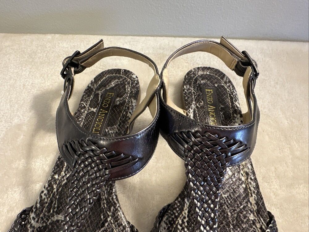 Enzo Angiolini Metallic Gray Leather Womens Strappy Sandal Size 8.5 Thong - Picture 4 of 10
